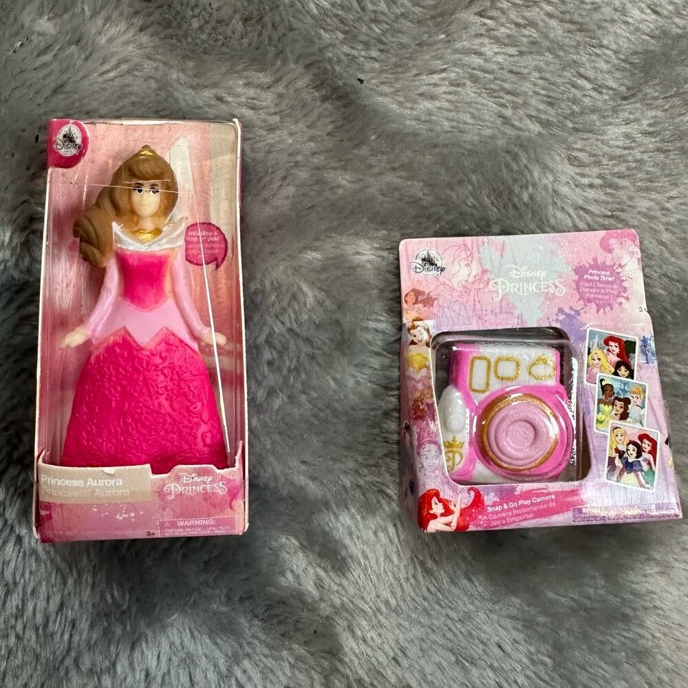 Disney Princess Mini Toys Aurora + Snap.& Go Play Camera Pink Zuru Brands